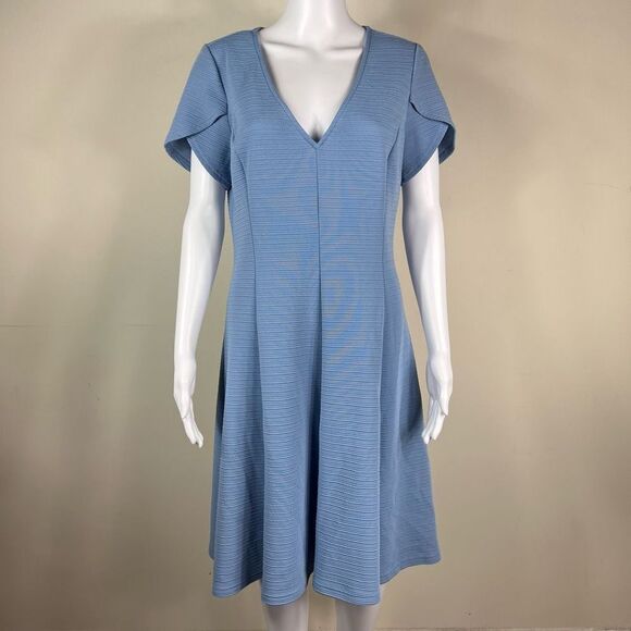 Hutch A-Line V-Neck Tulip Sleeve Dress - Picture 1 of 11